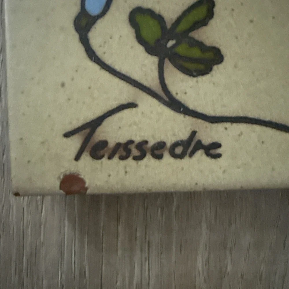 Vintage Cleo Teissedra Designs Tile Italy Humminbird Flowers‎ Tan 1985 *read